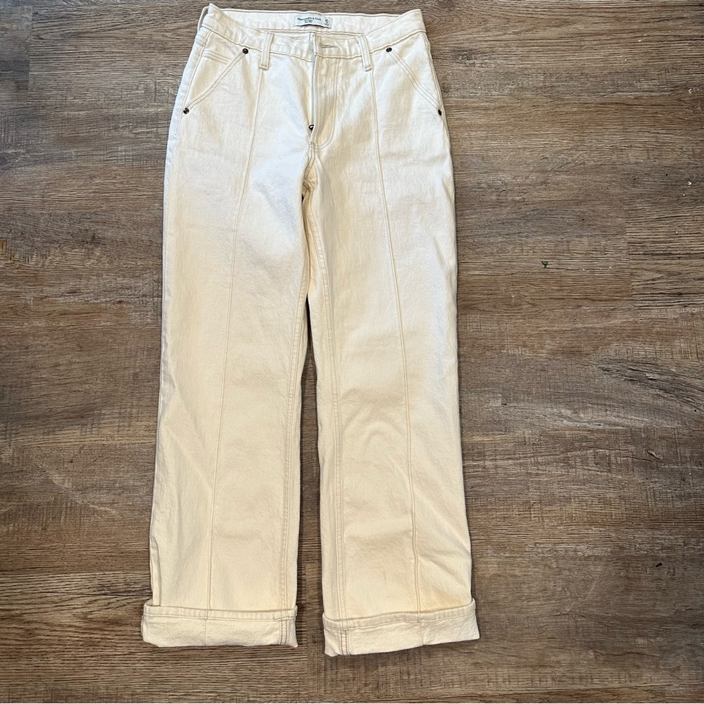 Abercrombie & Fitch Vintage Comfort Stretch Curve Love Mid Rise Baggy Cream Jean - Picture 8 of 9